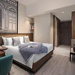 Отель Mercure Wittenbergplatz 4*