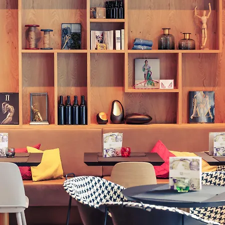 Hotel Mercure Hotel Berlin Wittenbergplatz 4*