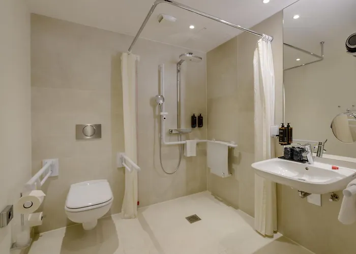 Hotel Mercure Wittenbergplatz 4*