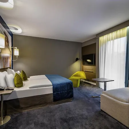 Mercure Wittenbergplatz מלון 4*